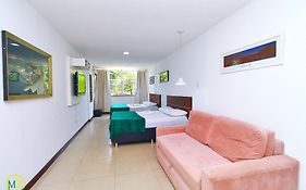 Studio reformado para 5 pessoas em Copacabana!